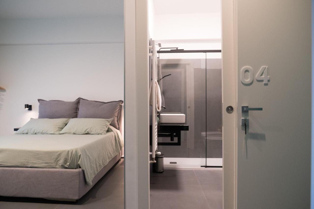 Okto Apartments Milazzo Bagian luar foto
